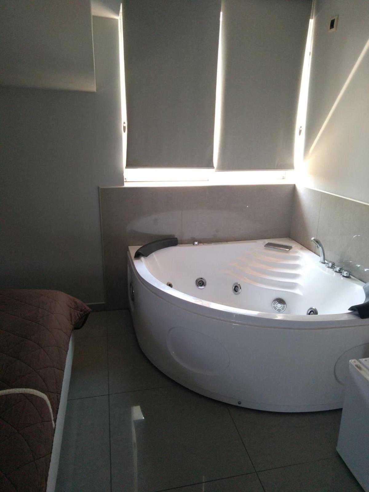Agent Lux Apartments Jagodina Phòng bức ảnh